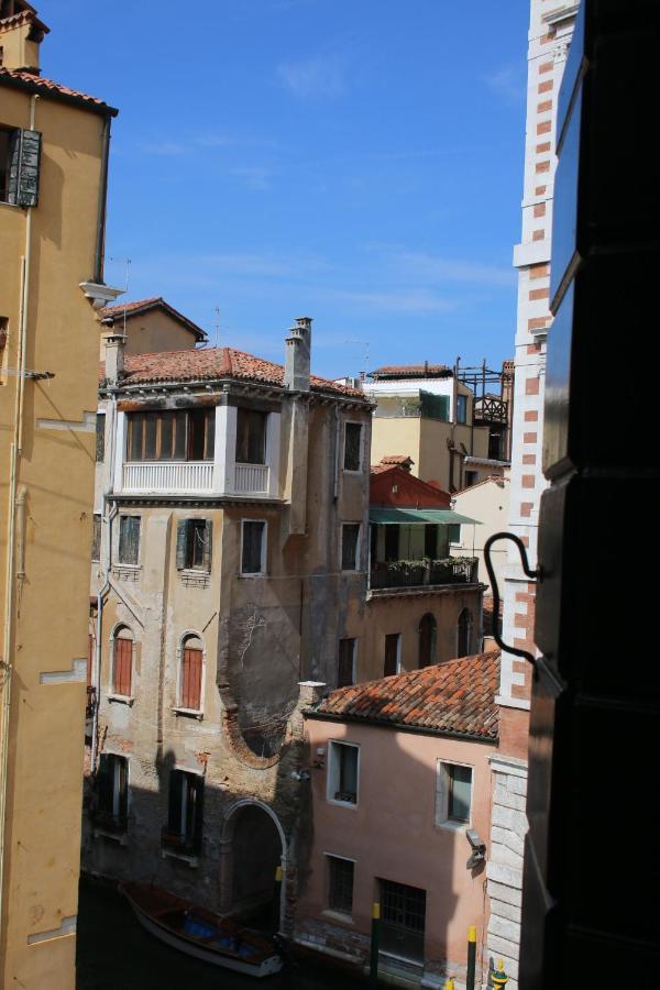Penthouse Of Venesia Bagian luar foto