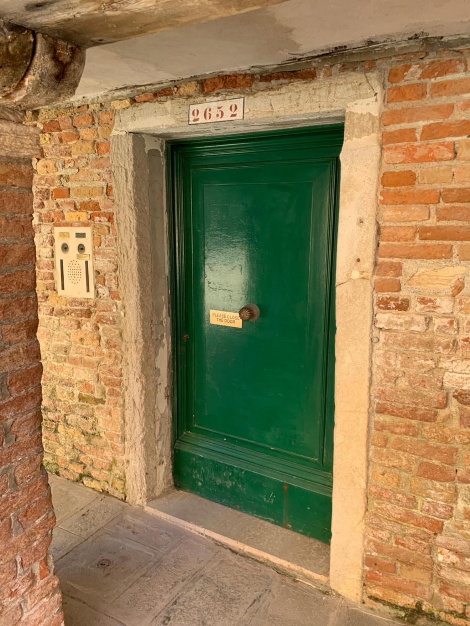 Penthouse Of Venesia Bagian luar foto