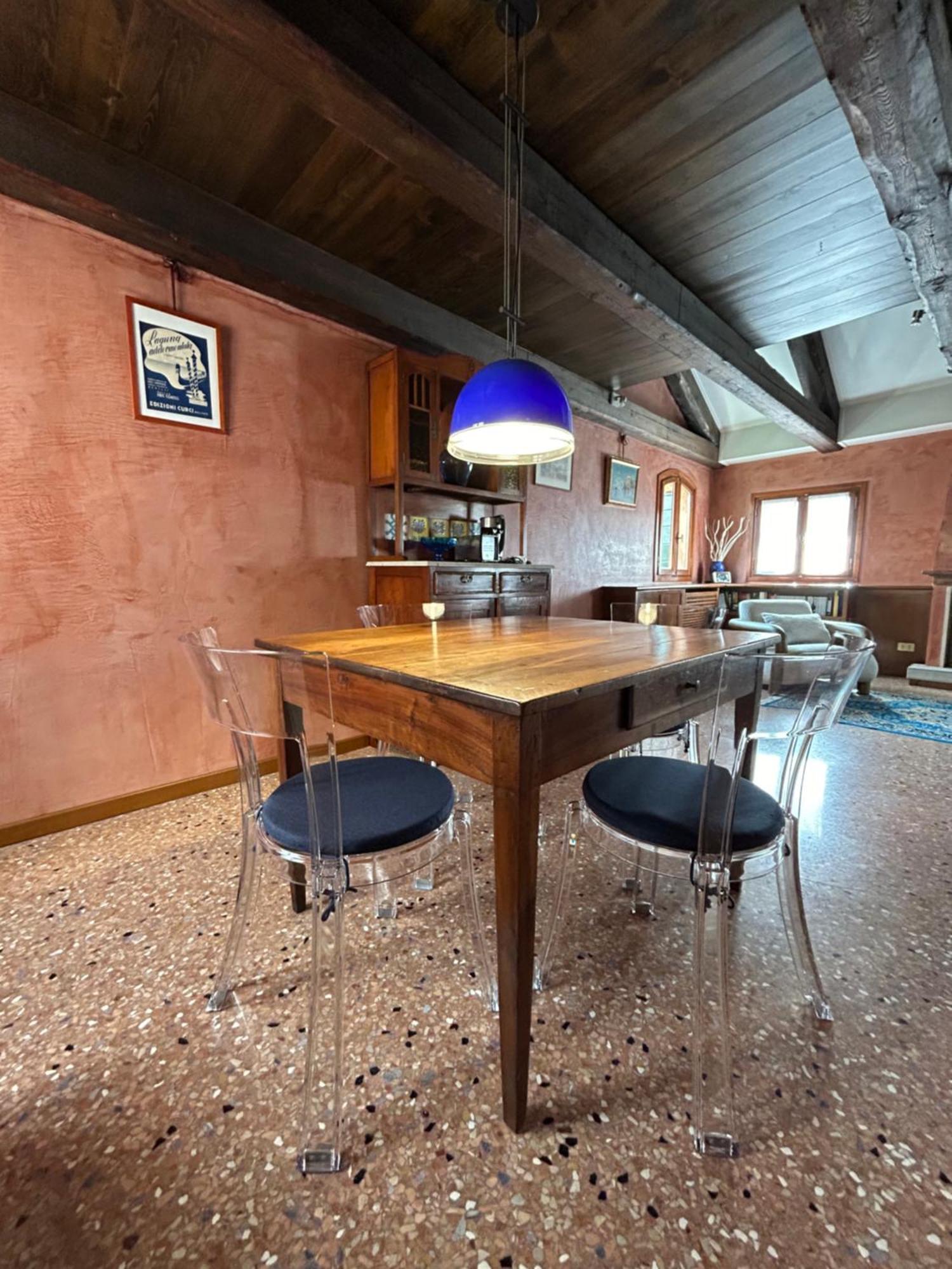 Penthouse Of Venesia Bagian luar foto