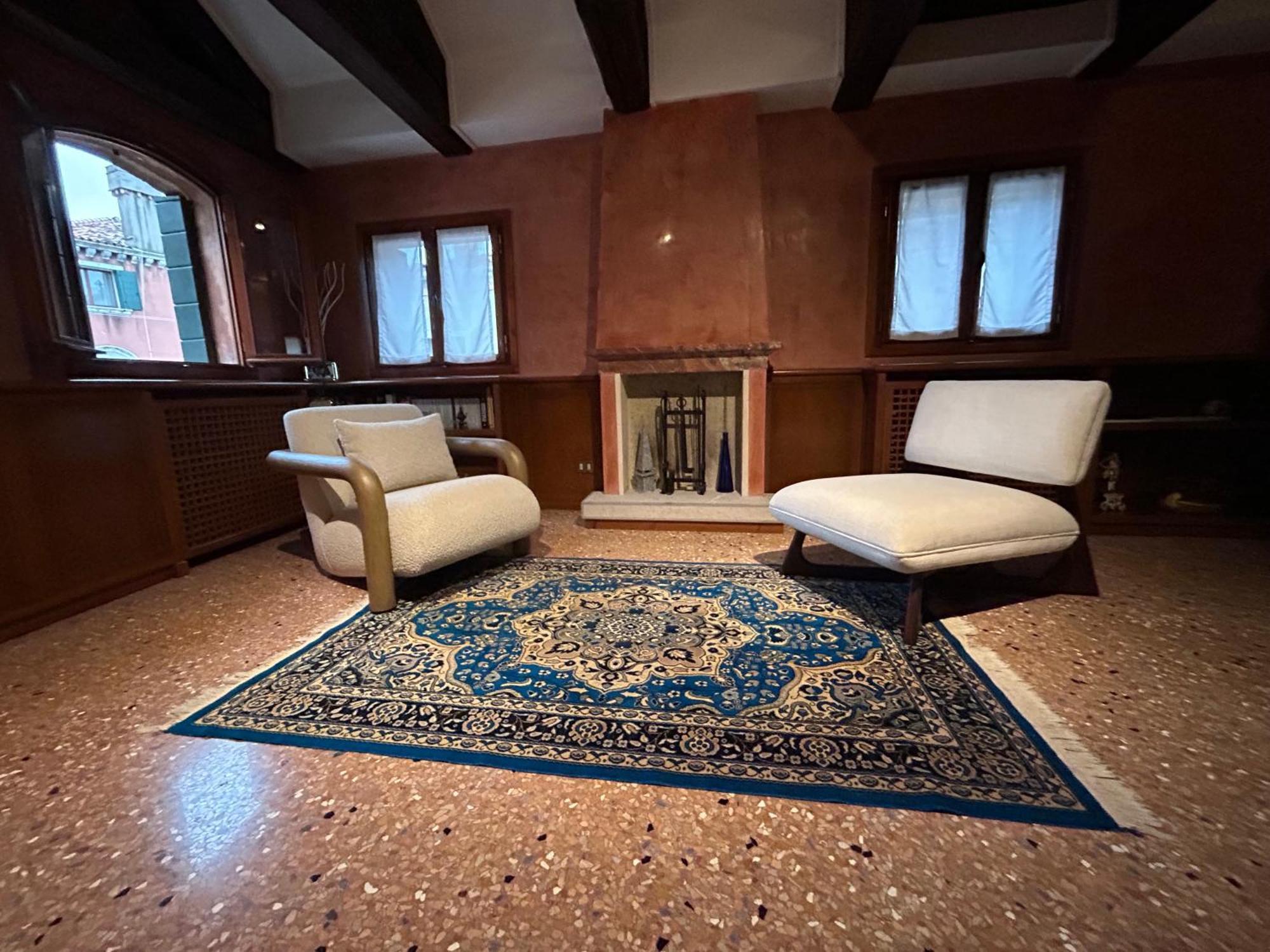 Penthouse Of Venesia Bagian luar foto